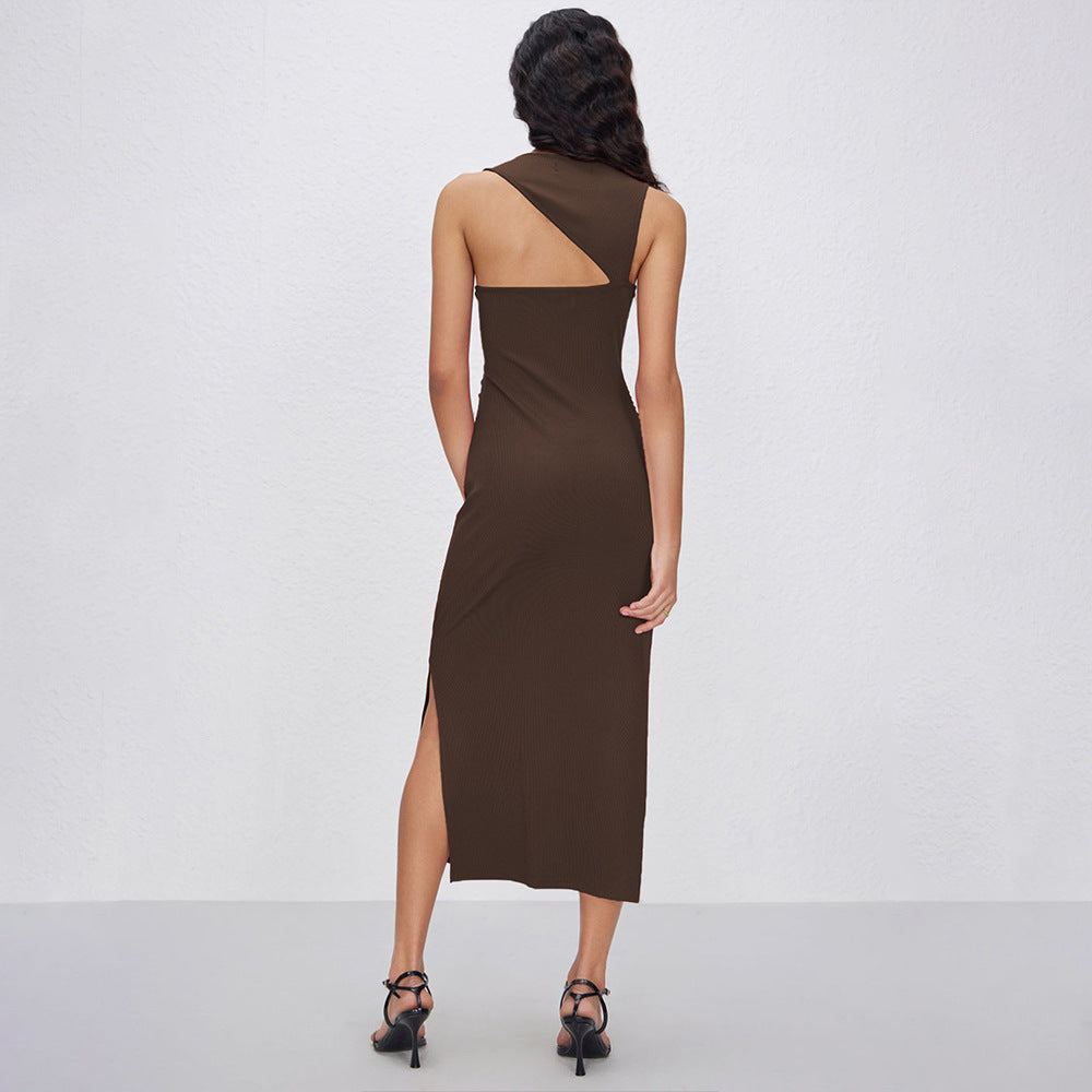 The Quiet Curve Dress