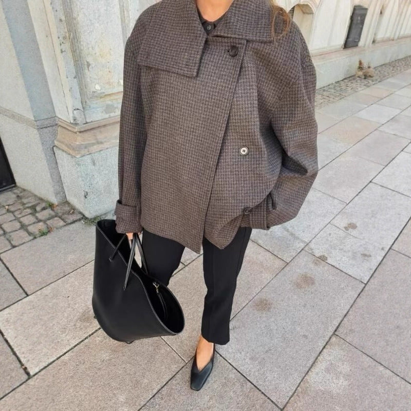 The Houndstooth Wrap Coat — Umber